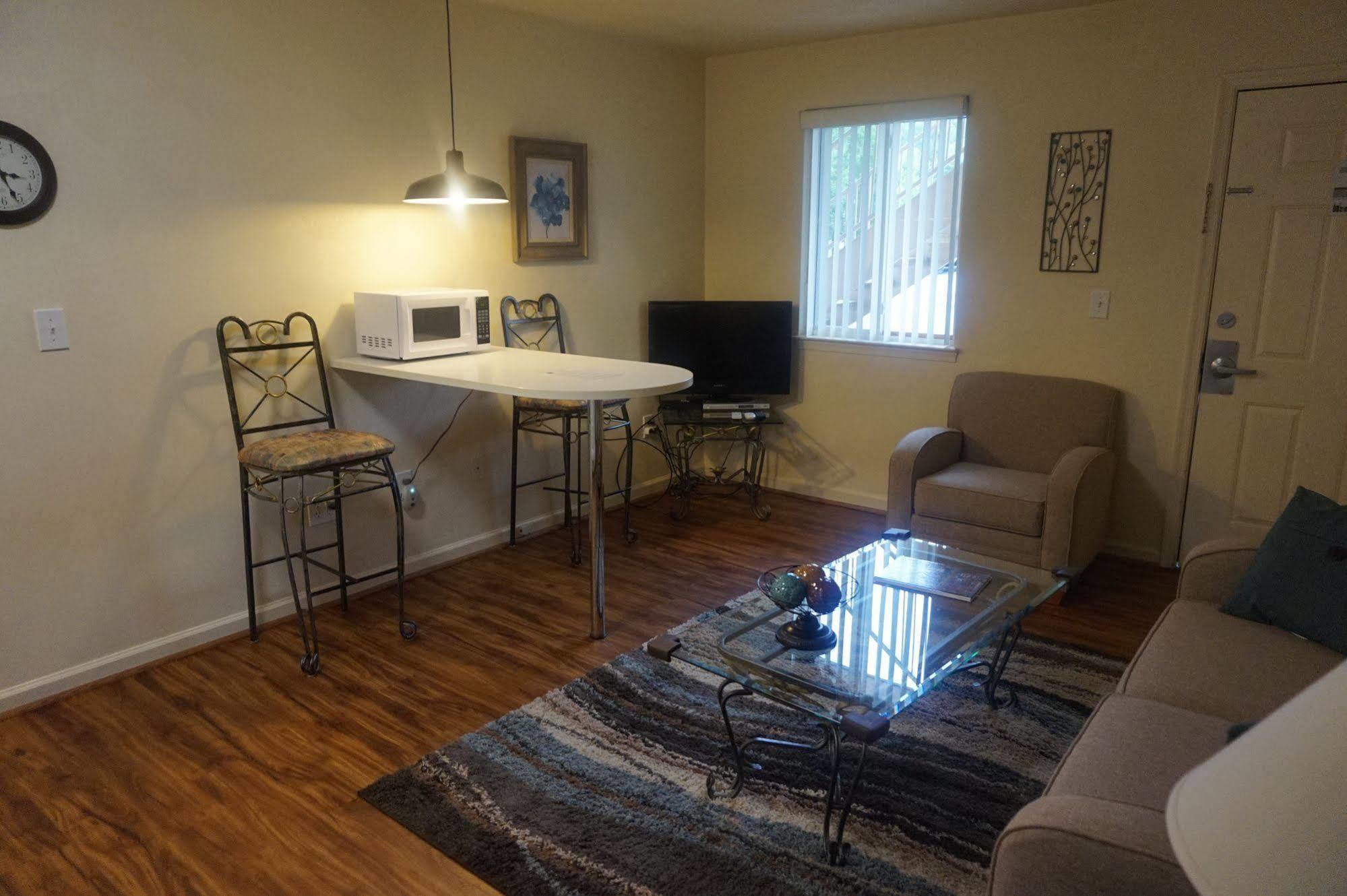Affordable Corporate Suites Of Salem Zewnętrze zdjęcie